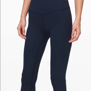 ISO anything lululemon align
